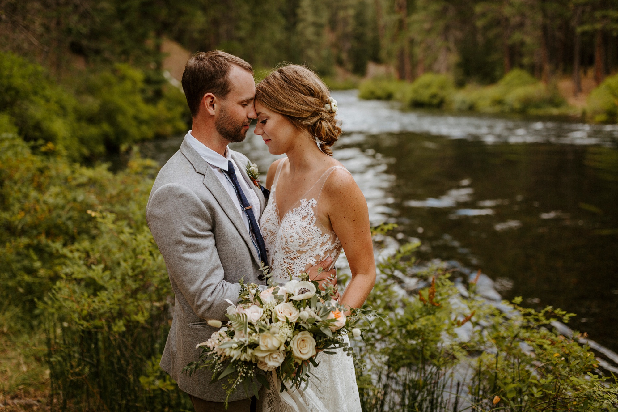 campground wedding central oregon bend outdoor adventure summer golden retriever dog