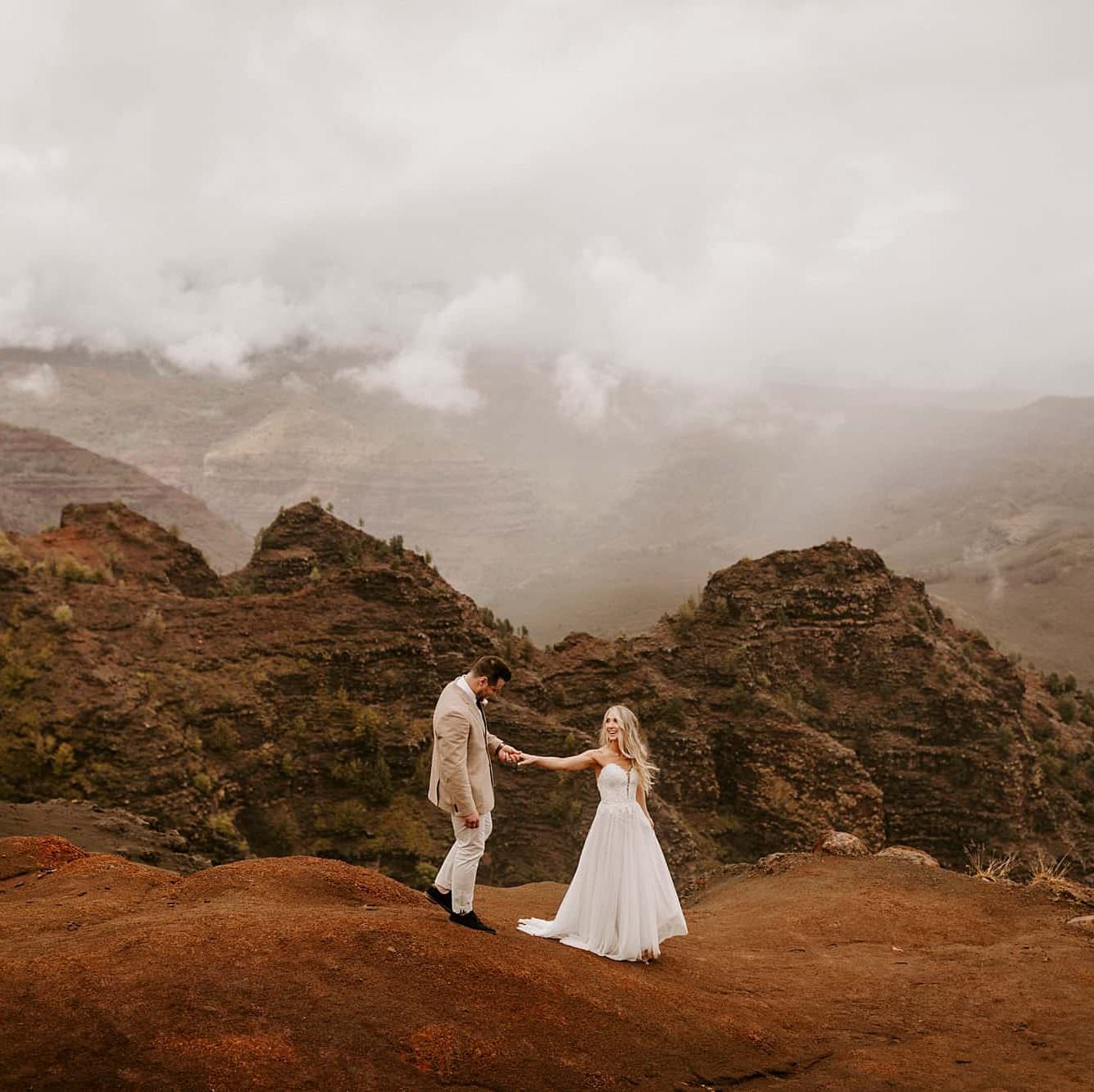 kauai hawaii wedding photographer victoria carlson