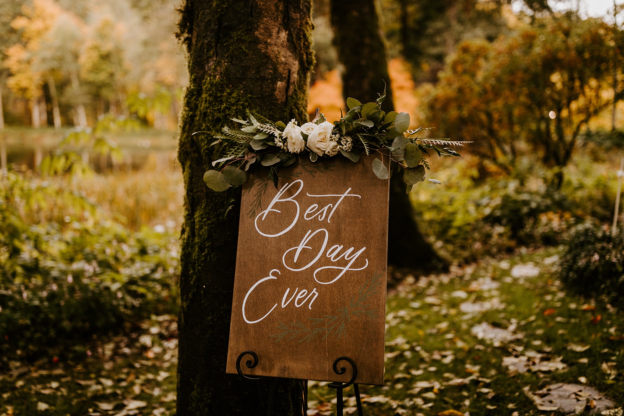 bridal veil lakes pacific northwest oregon fall autumn wedding victoria carlson photography