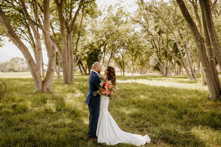 Colorful Farm Wedding in Southern Oregon