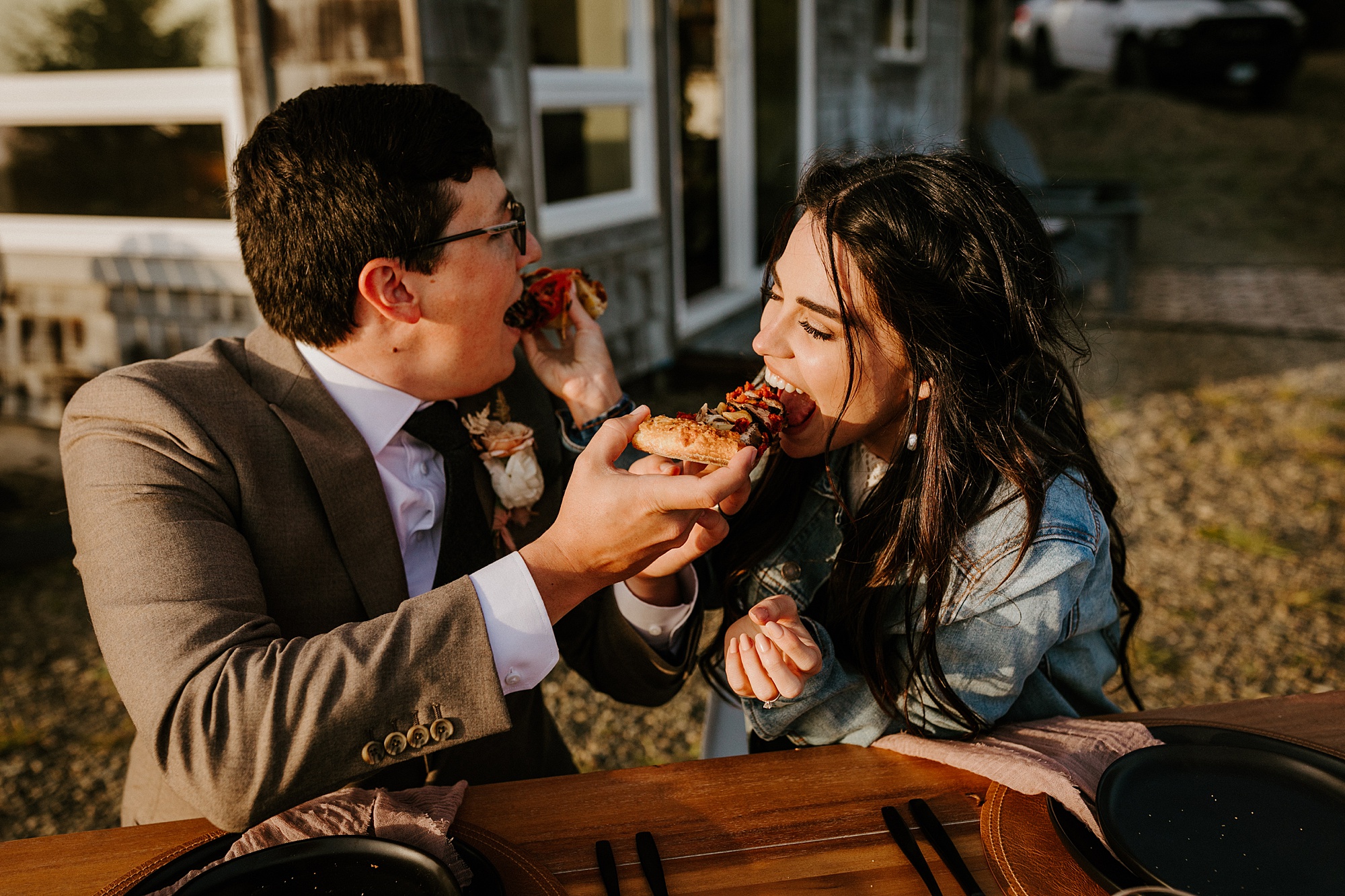 Southern Oregon coast elopement intimate wedding Bend photographer covid bride