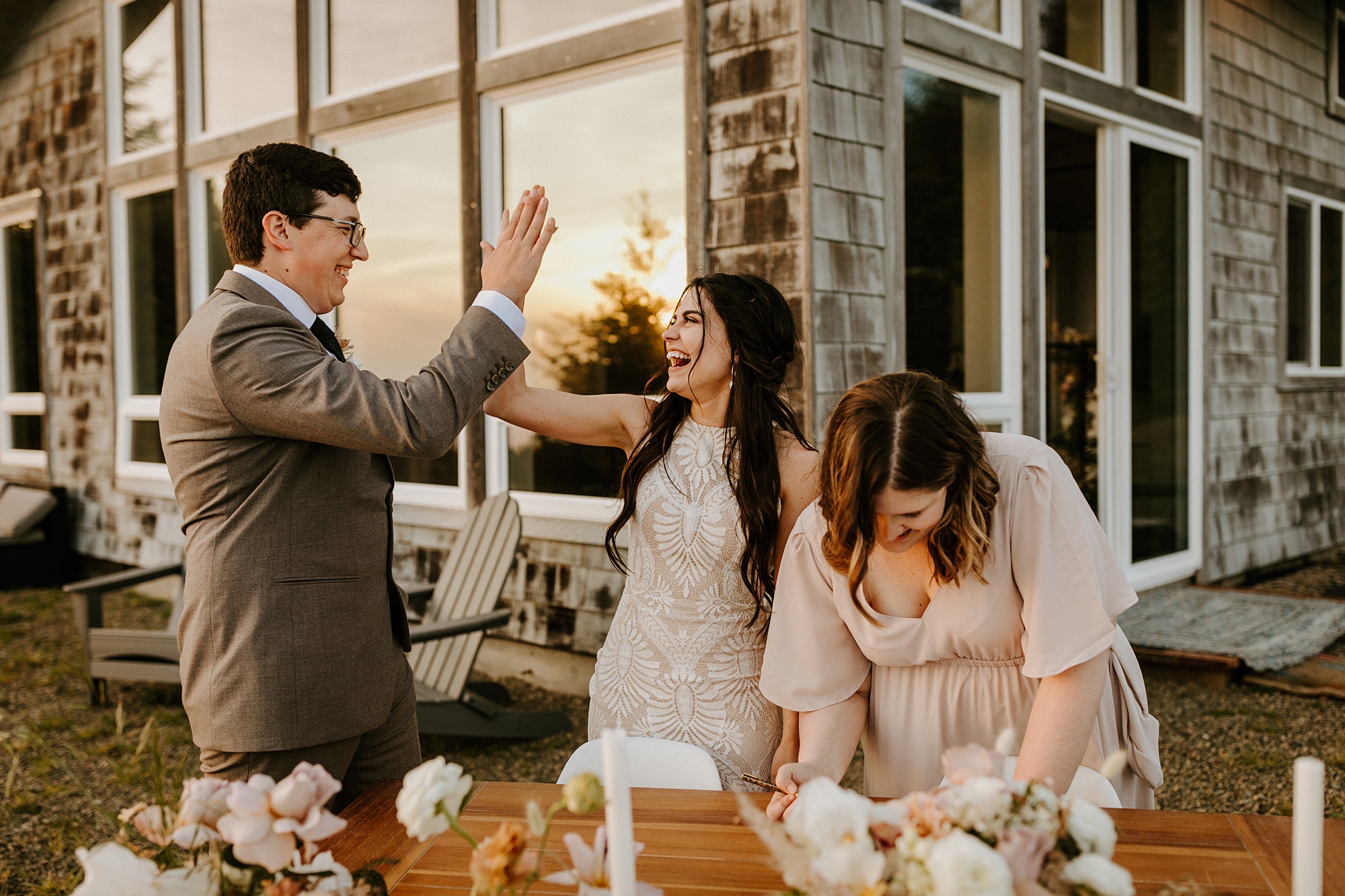 Southern Oregon coast elopement intimate wedding Bend photographer covid bride