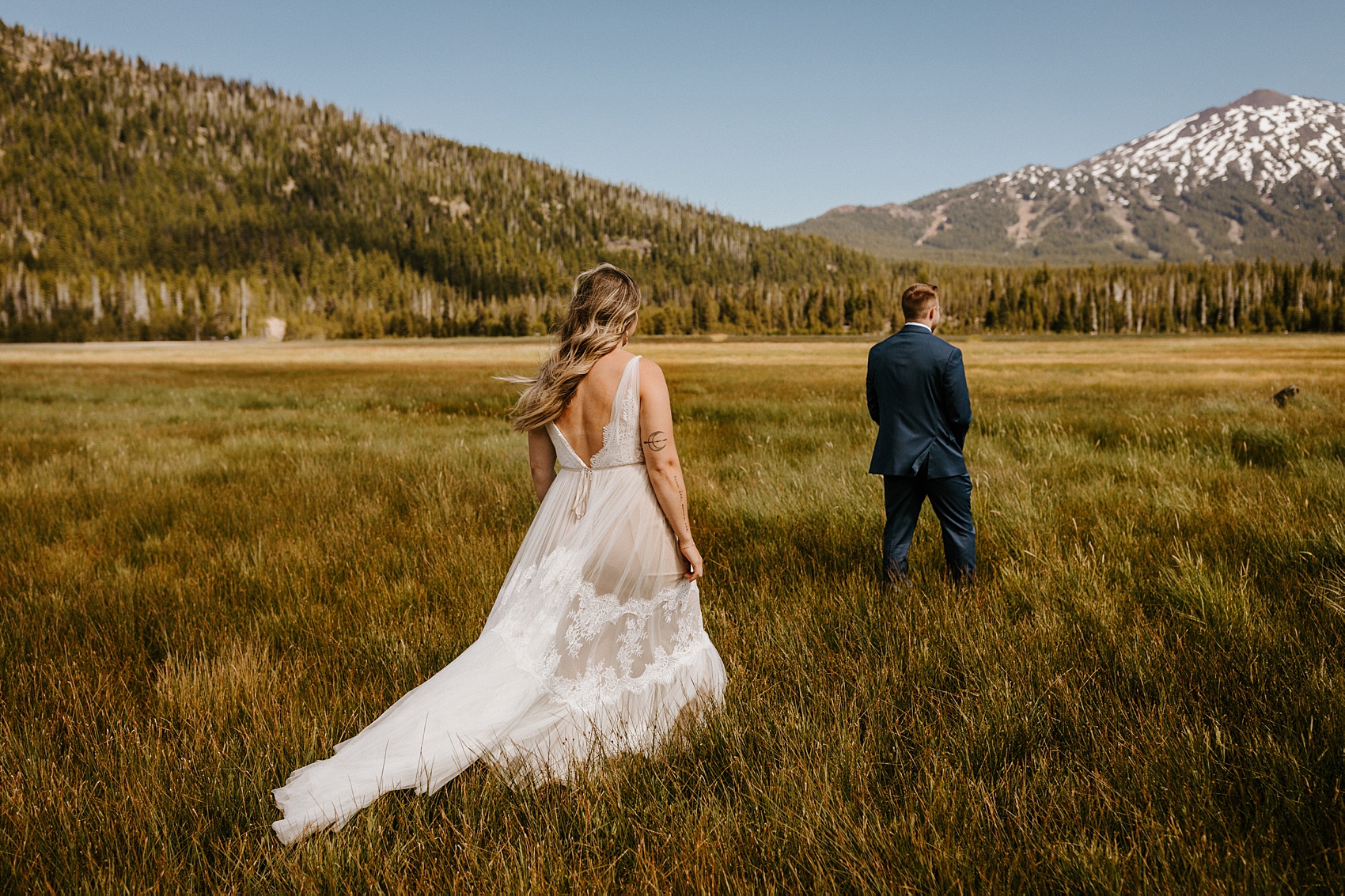 Meadow Elopement in the Mountains | Victoria Carlson Photography