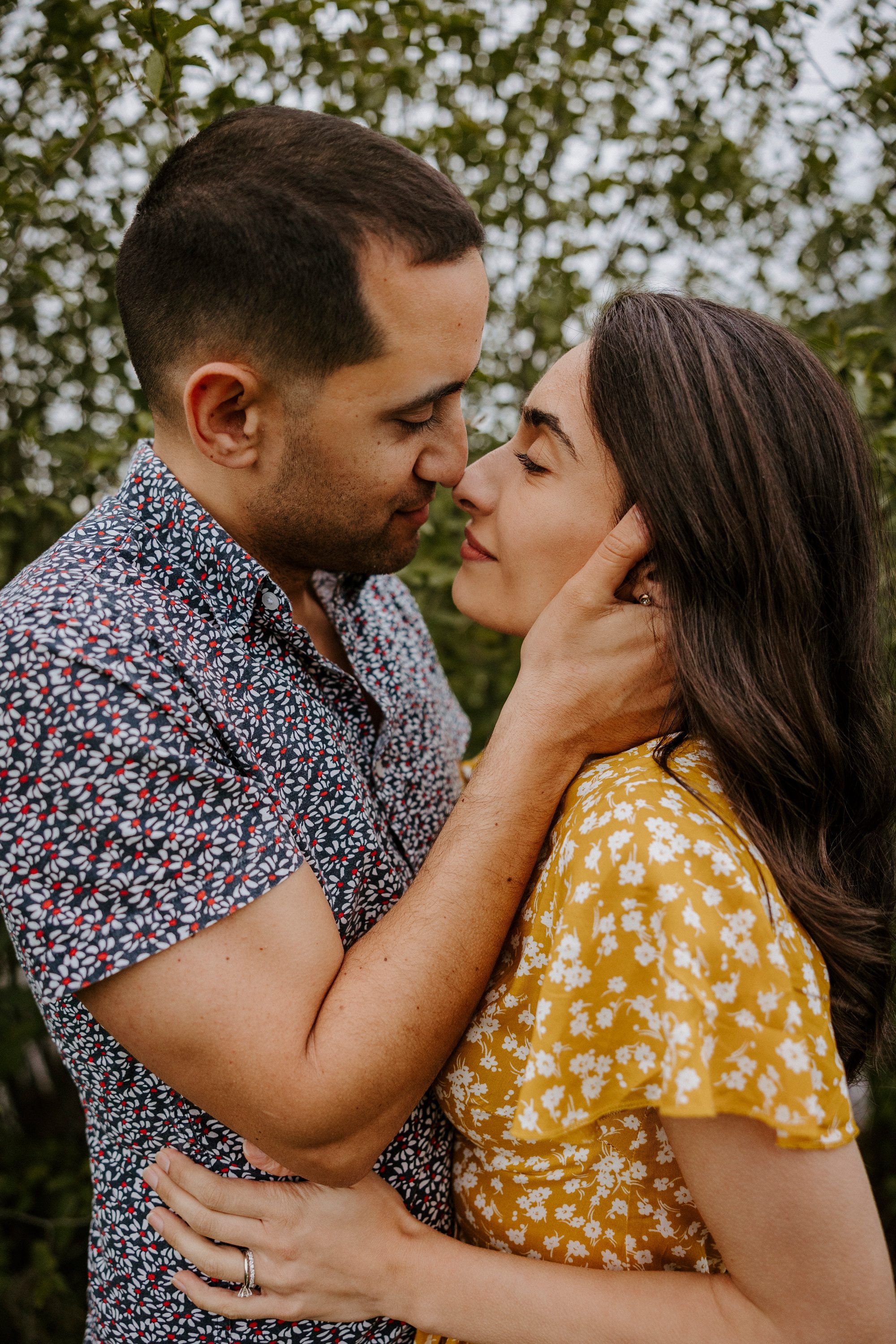 black butte ranch engagement couples session rainy spring central oregon bend sisters wedding photographer victoria carlson