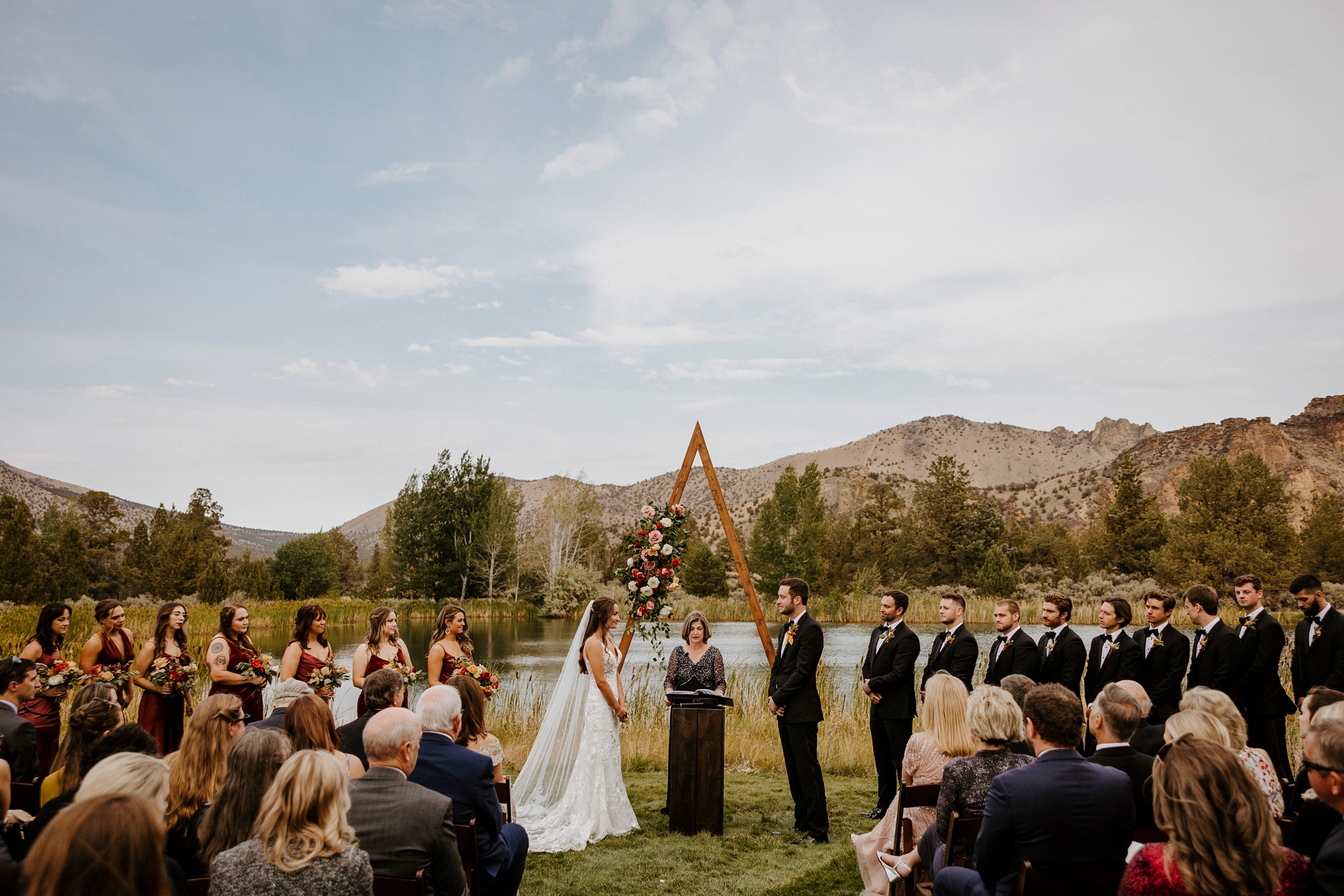 fall ranch at the canyons wedding bend central oregon rainy desert romantic portraits tuscany tuscan