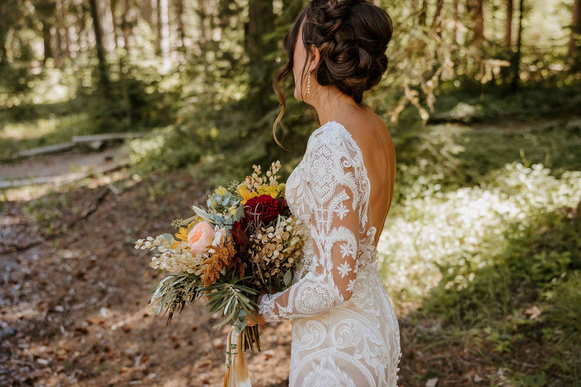 skyliner lodge wedding in the woods bend central oregon summer rustic outdoor 