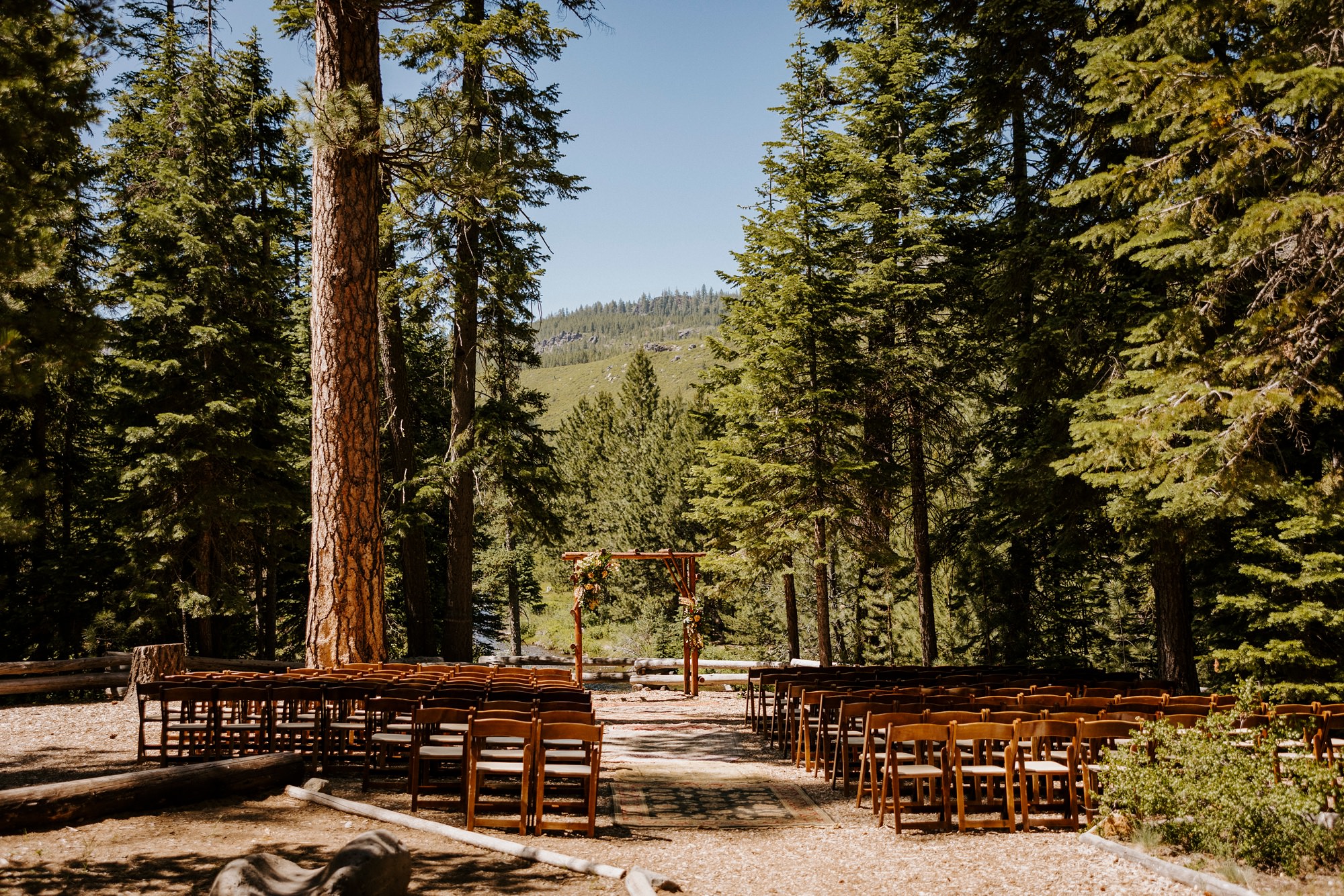 skyliner lodge wedding in the woods bend central oregon summer rustic outdoor 