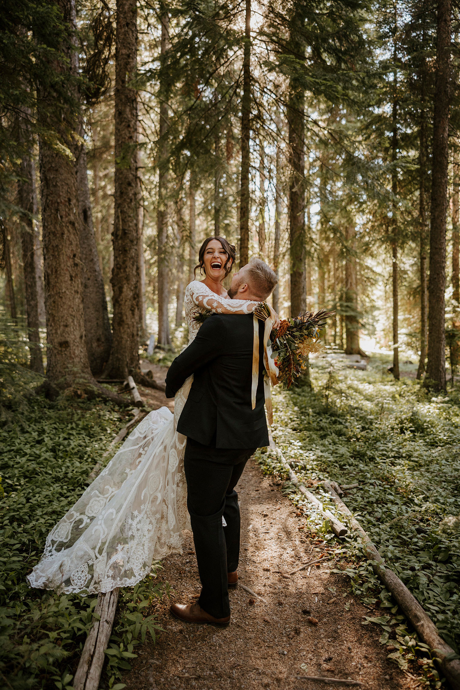 skyliner lodge wedding in the woods bend central oregon summer rustic outdoor 