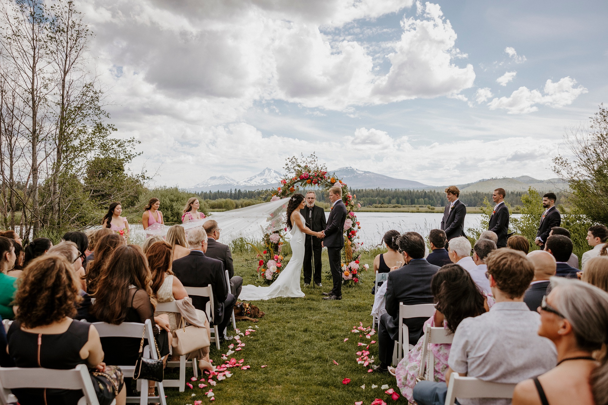 black butte ranch, happy, colorful, summer, wedding, modern, victoria carlson photography, mountains, sisters, oregon