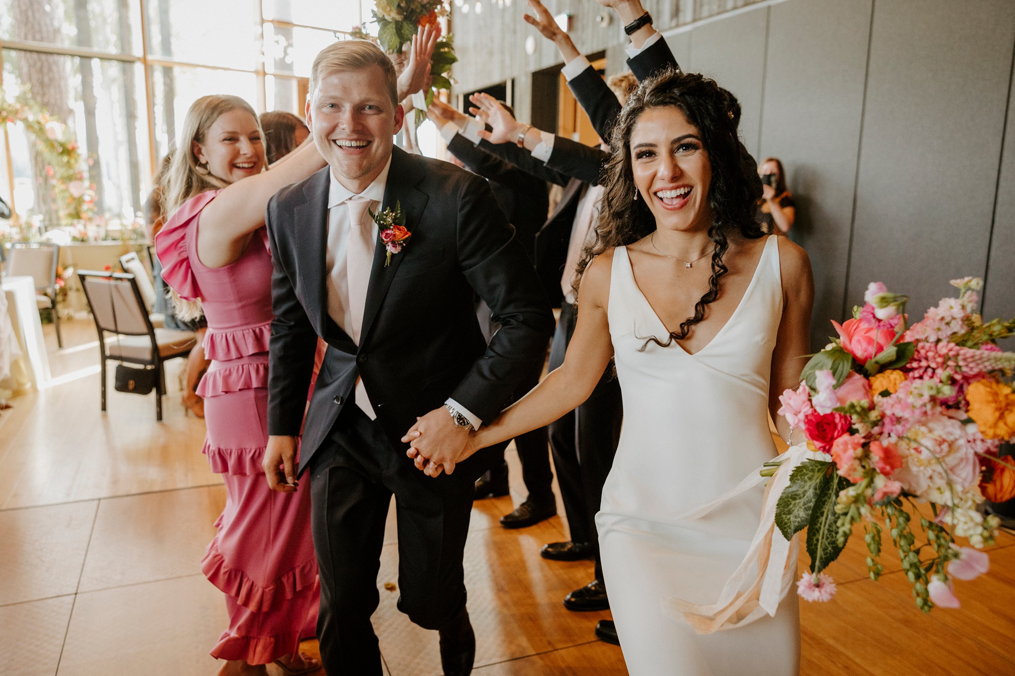 black butte ranch, happy, colorful, summer, wedding, modern, victoria carlson photography, mountains, sisters, oregon