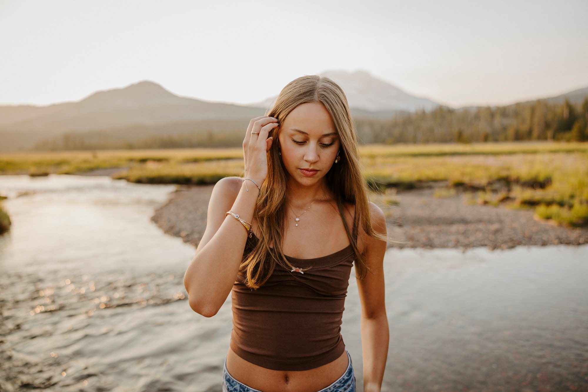 cascade lakes, senior photos, bend oregon, high school, graduation, central oregon, senior photographer