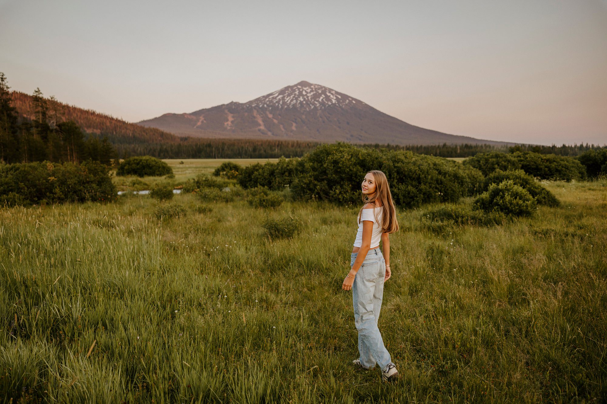 cascade lakes, senior photos, bend oregon, high school, graduation, central oregon, senior photographer, mount bachelor