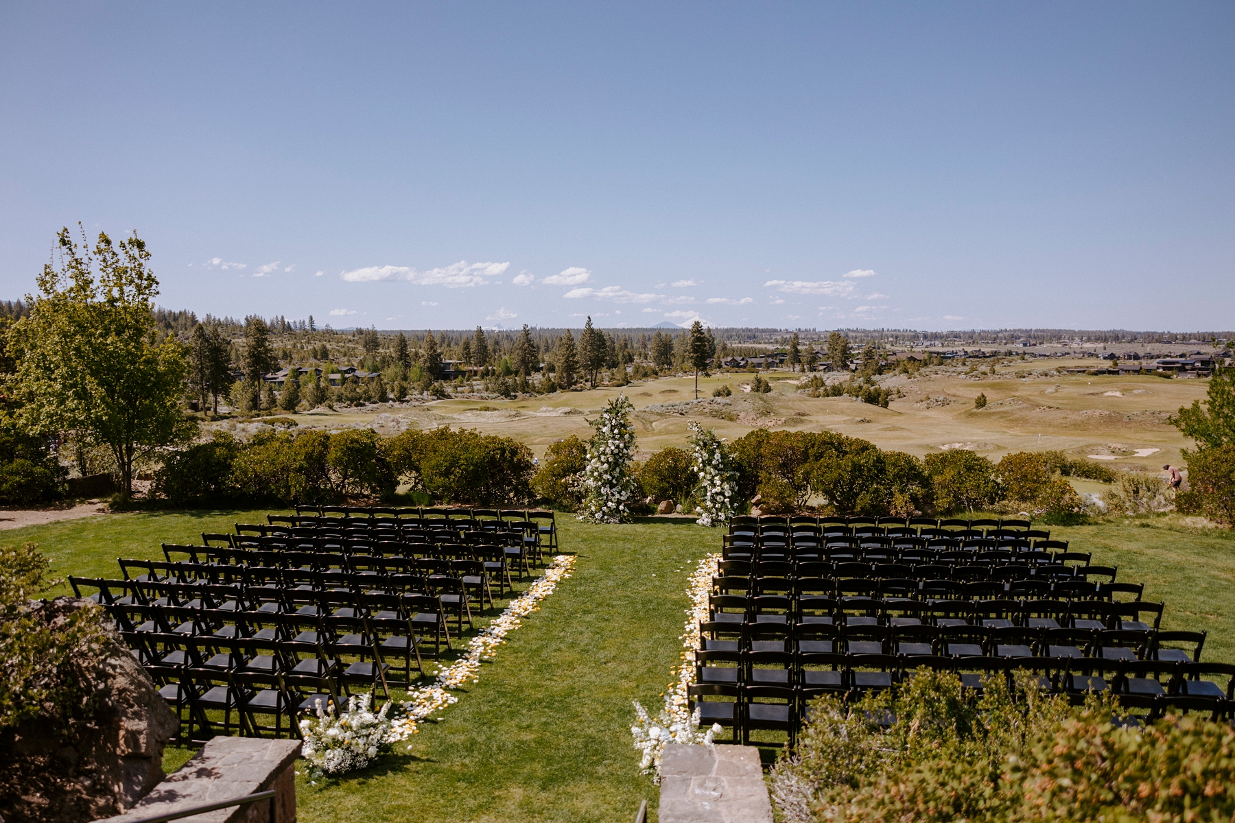 Tetherow Resort Bend Oregon Spring May Wedding Golf Course Yellow Flowers Bright Sunny Victoria Carlson Actually Ashley