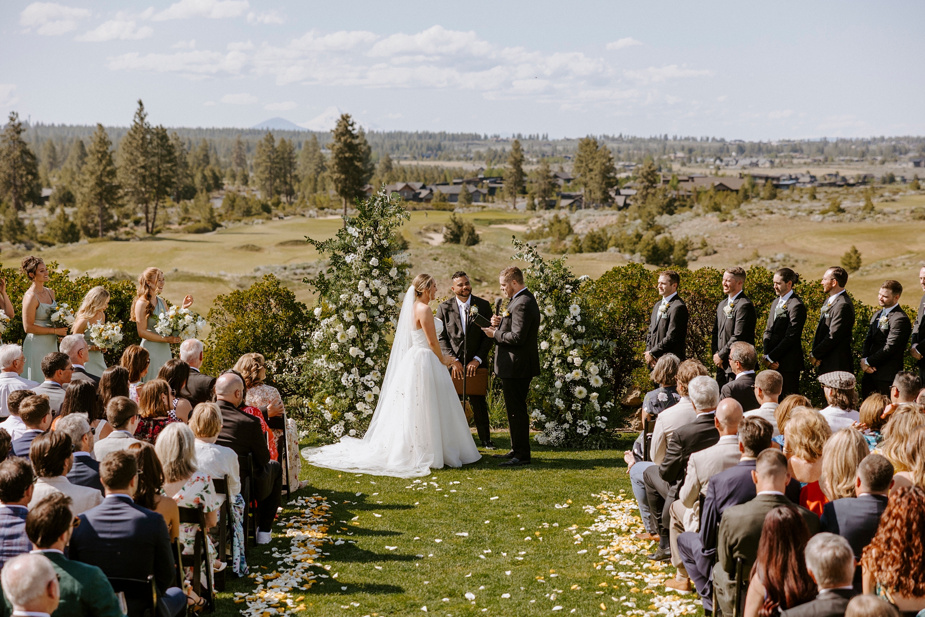 Tetherow Resort Bend Oregon Spring May Wedding Golf Course Yellow Flowers Bright Sunny Victoria Carlson Actually Ashley
