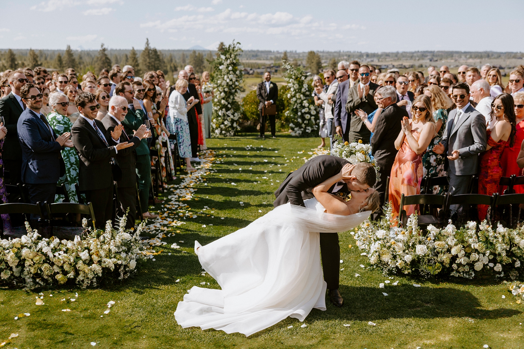 Tetherow Resort Bend Oregon Spring May Wedding Golf Course Yellow Flowers Bright Sunny Victoria Carlson Actually Ashley