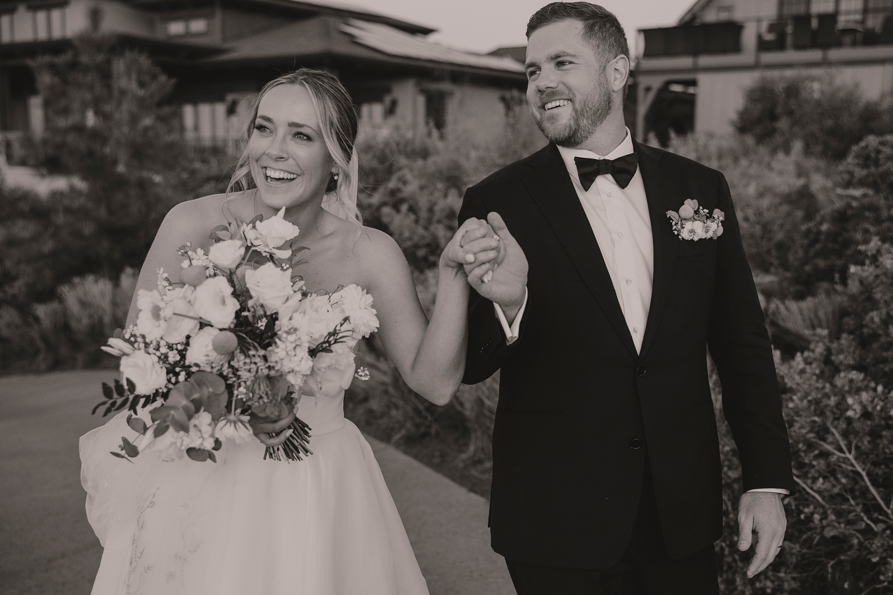 Tetherow Resort Bend Oregon Spring May Wedding Golf Course Yellow Flowers Bright Sunny Victoria Carlson Actually Ashley