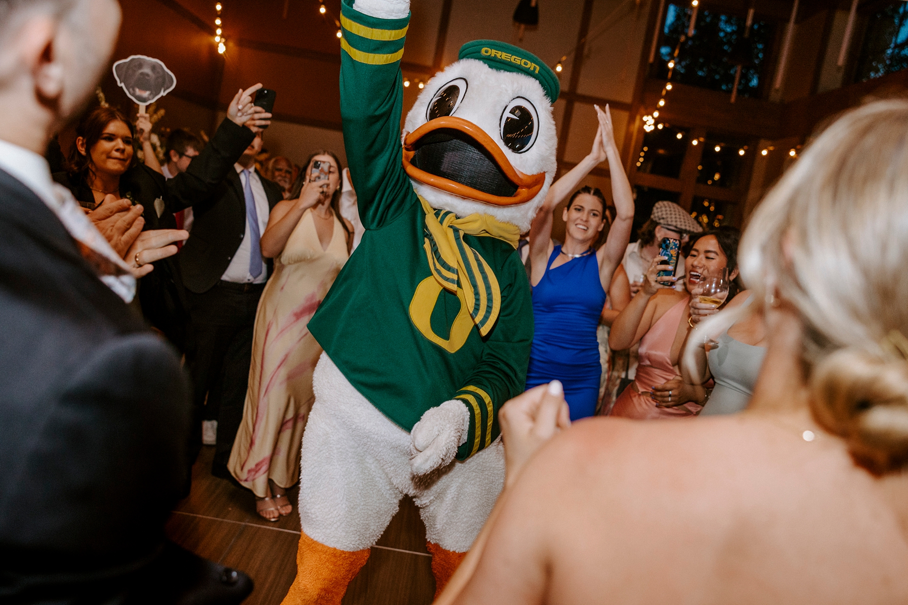 Tetherow Resort Bend Oregon Spring May Wedding Golf Course Yellow Flowers Bright Sunny Victoria Carlson Actually Ashley Oregon Duck