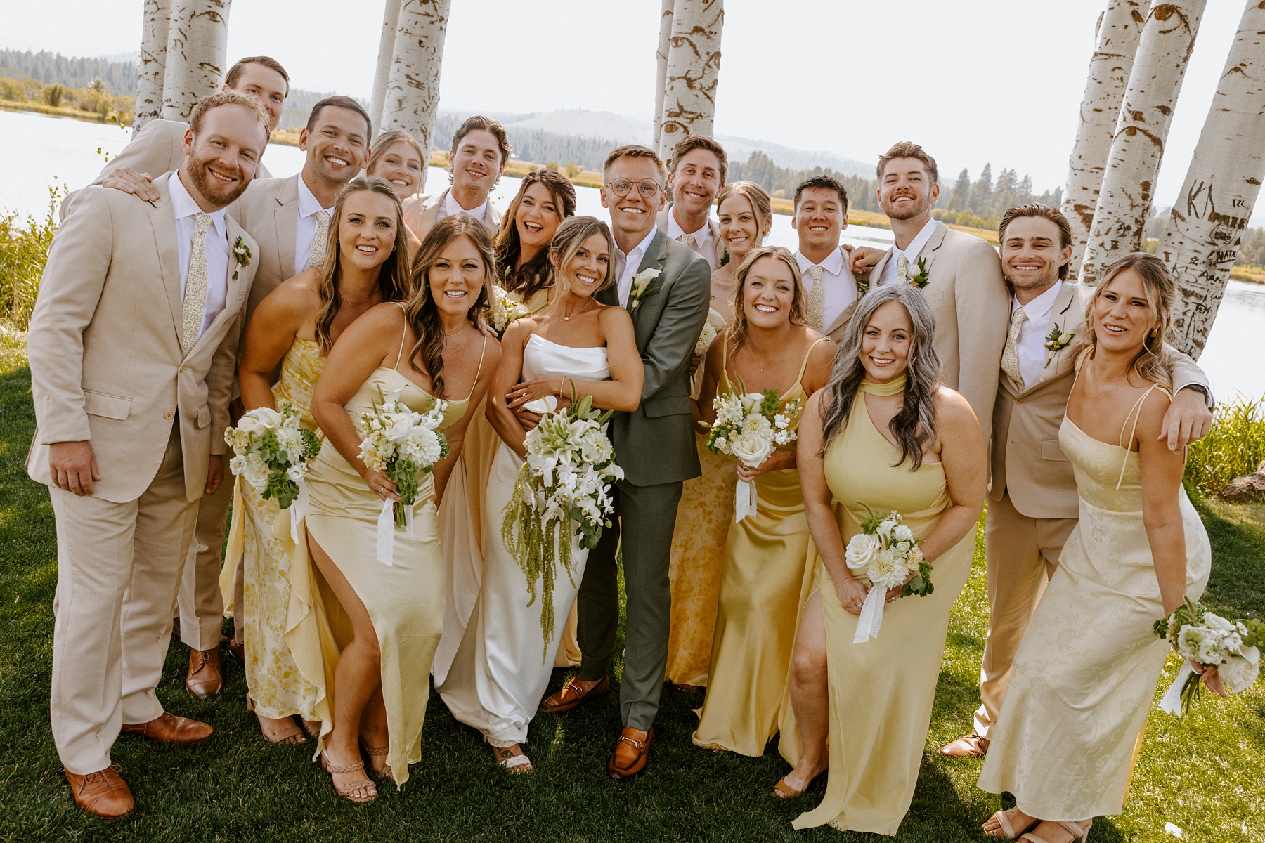 pastel wedding black butte ranch oregon sisters outdoor venue mountain view central oregon victoria carlson colorful sunset
