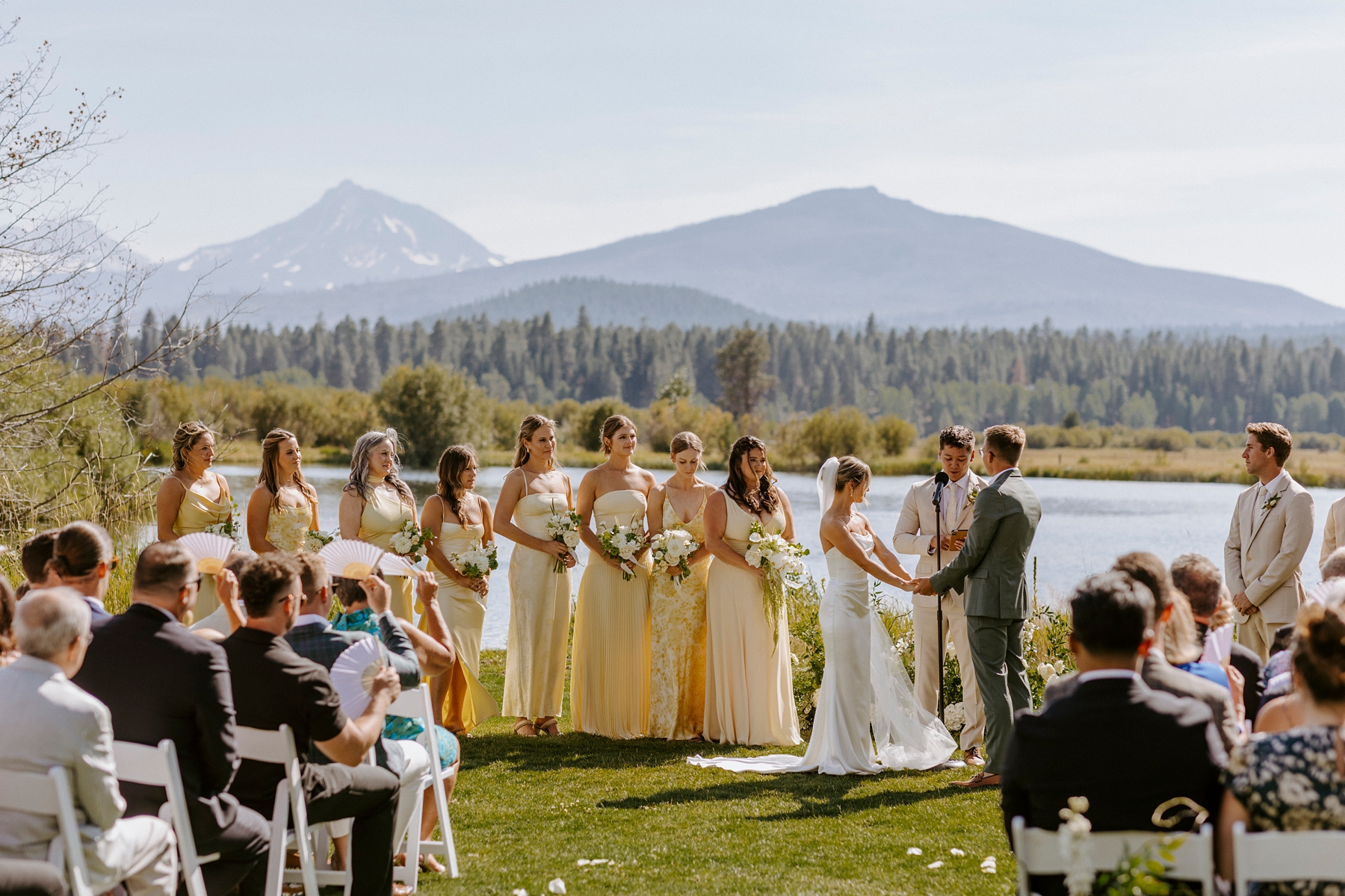pastel wedding black butte ranch oregon sisters outdoor venue mountain view central oregon victoria carlson
