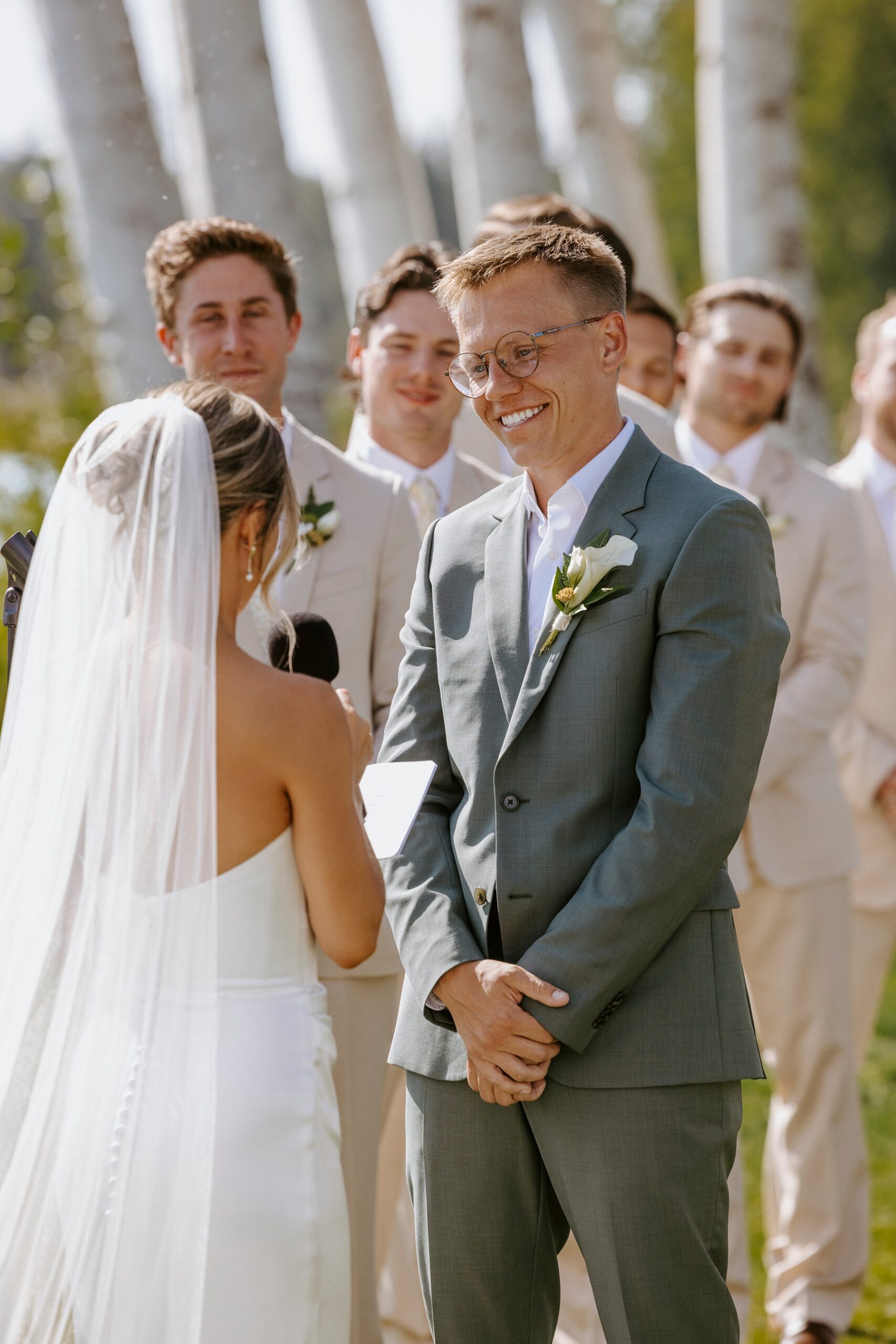 pastel wedding black butte ranch oregon sisters outdoor venue mountain view central oregon victoria carlson