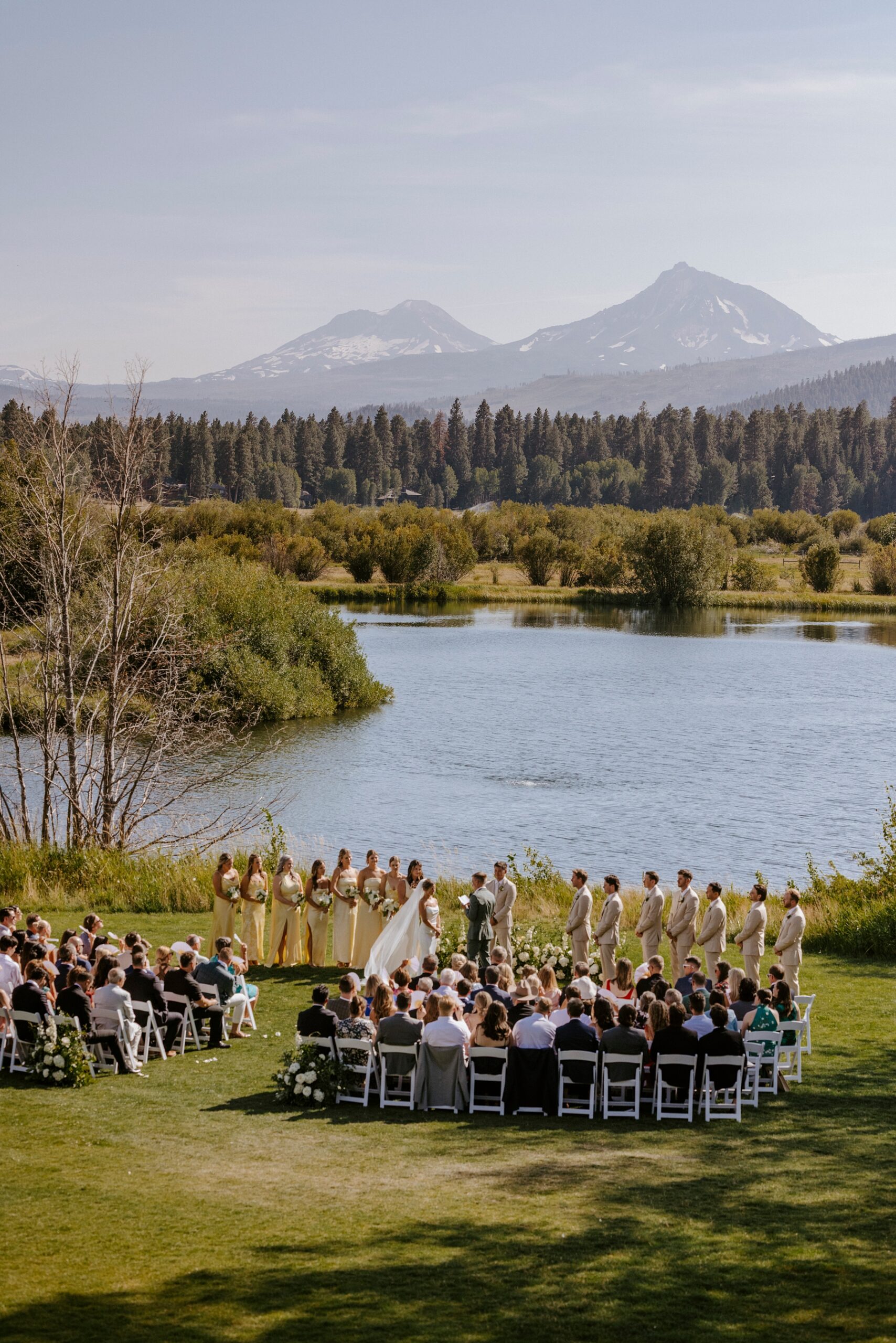 pastel wedding black butte ranch oregon sisters outdoor venue mountain view central oregon victoria carlson