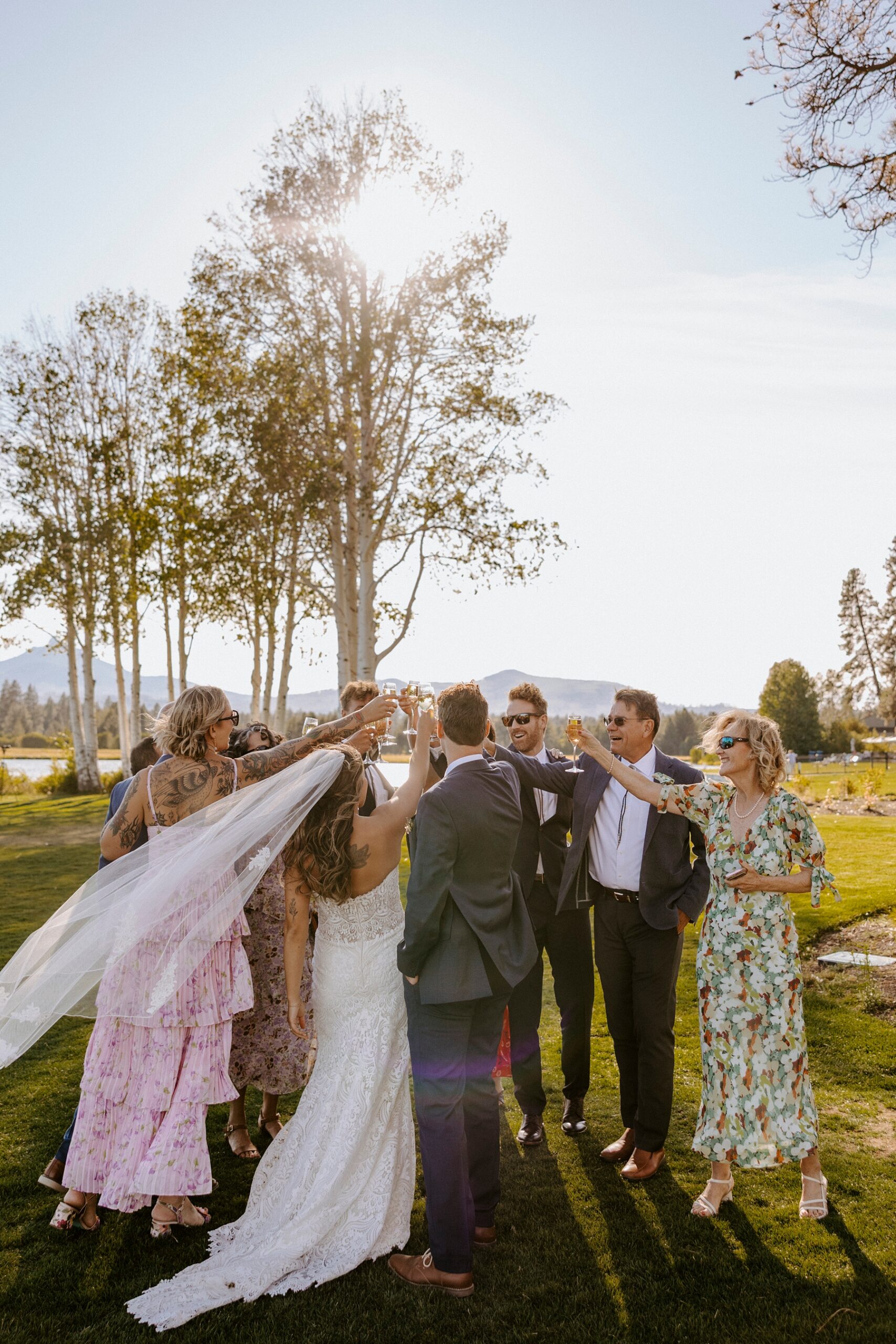 horse stampede, black butte ranch, stables, wedding, bride, groom, victoria carlson, wedding photographer